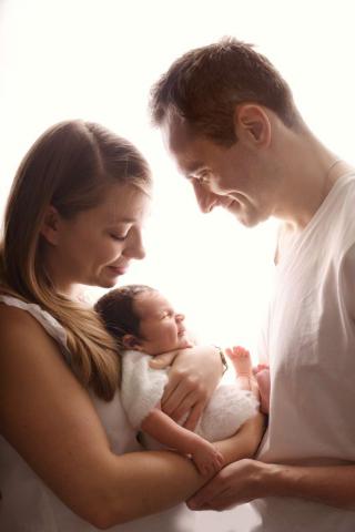 Baby with parents photo shoot in Hamburg