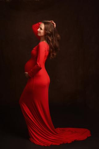 Pregnant woman in photo shoot in Hamburg