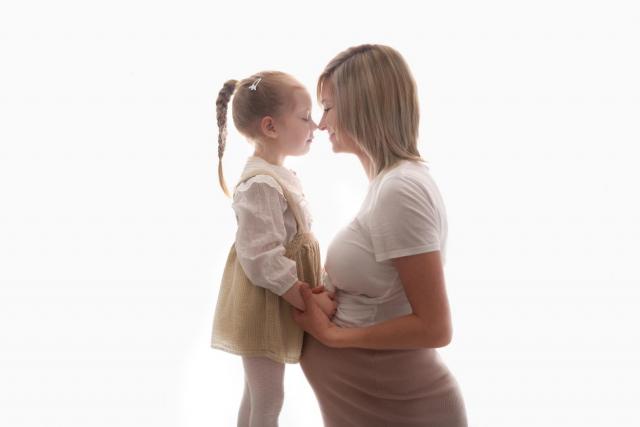 Babybauchshooting in Hamburg, mit Kinder